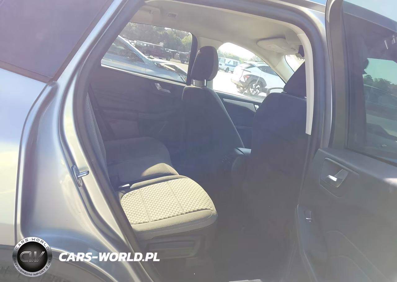 2021 Ford Escape Se Hybrid VIN:1FMCU0BZ0MUA09756 - 8