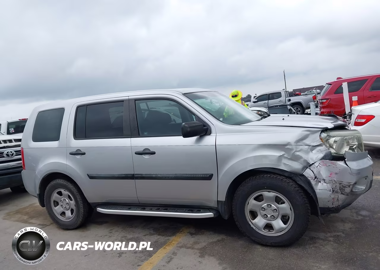 2011 Honda Pilot Lx VIN:5FNYF3H2XBB053169 - 13