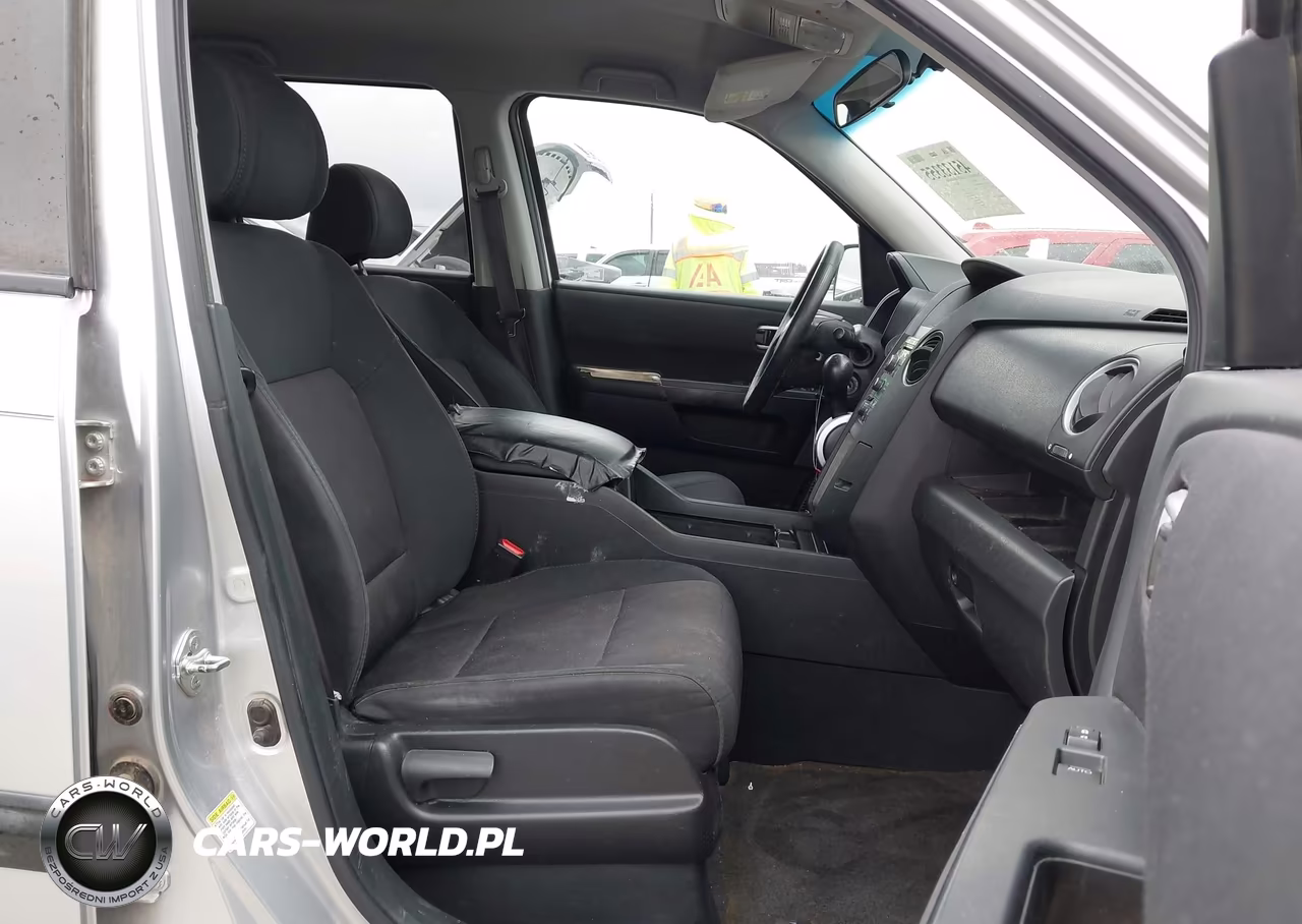 2011 Honda Pilot Lx VIN:5FNYF3H2XBB053169 - 5
