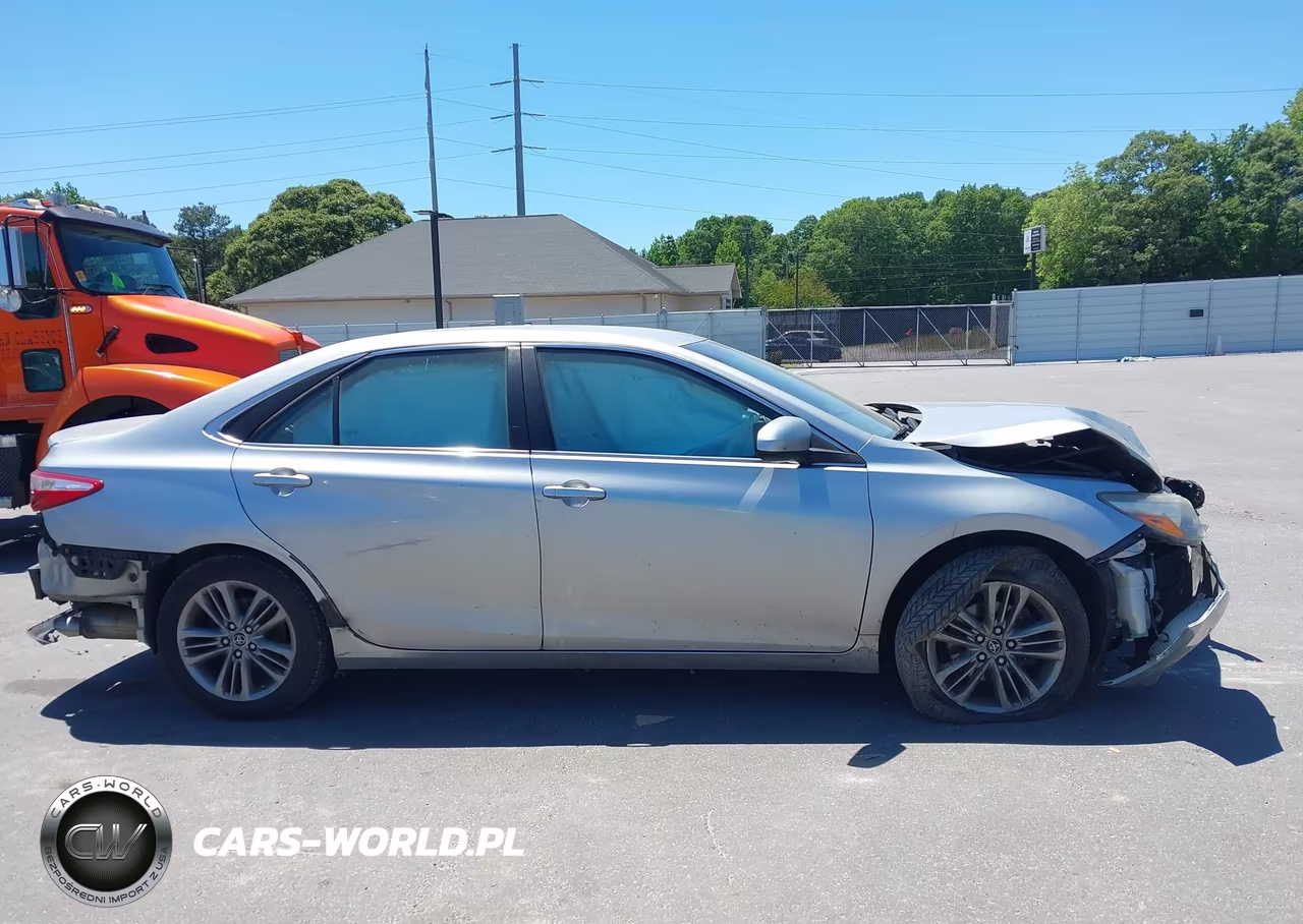 2016 Toyota Camry Se VIN:4T1BF1FK8GU137031 - 14