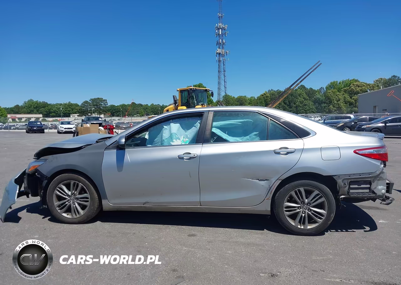 2016 Toyota Camry Se VIN:4T1BF1FK8GU137031 - 15