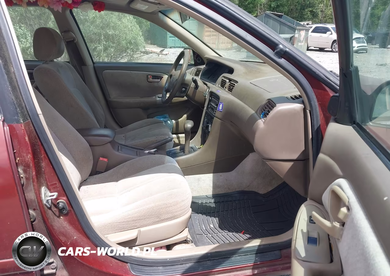 2000 Toyota Camry Le VIN:4T1BG22K5YU748399 - 5