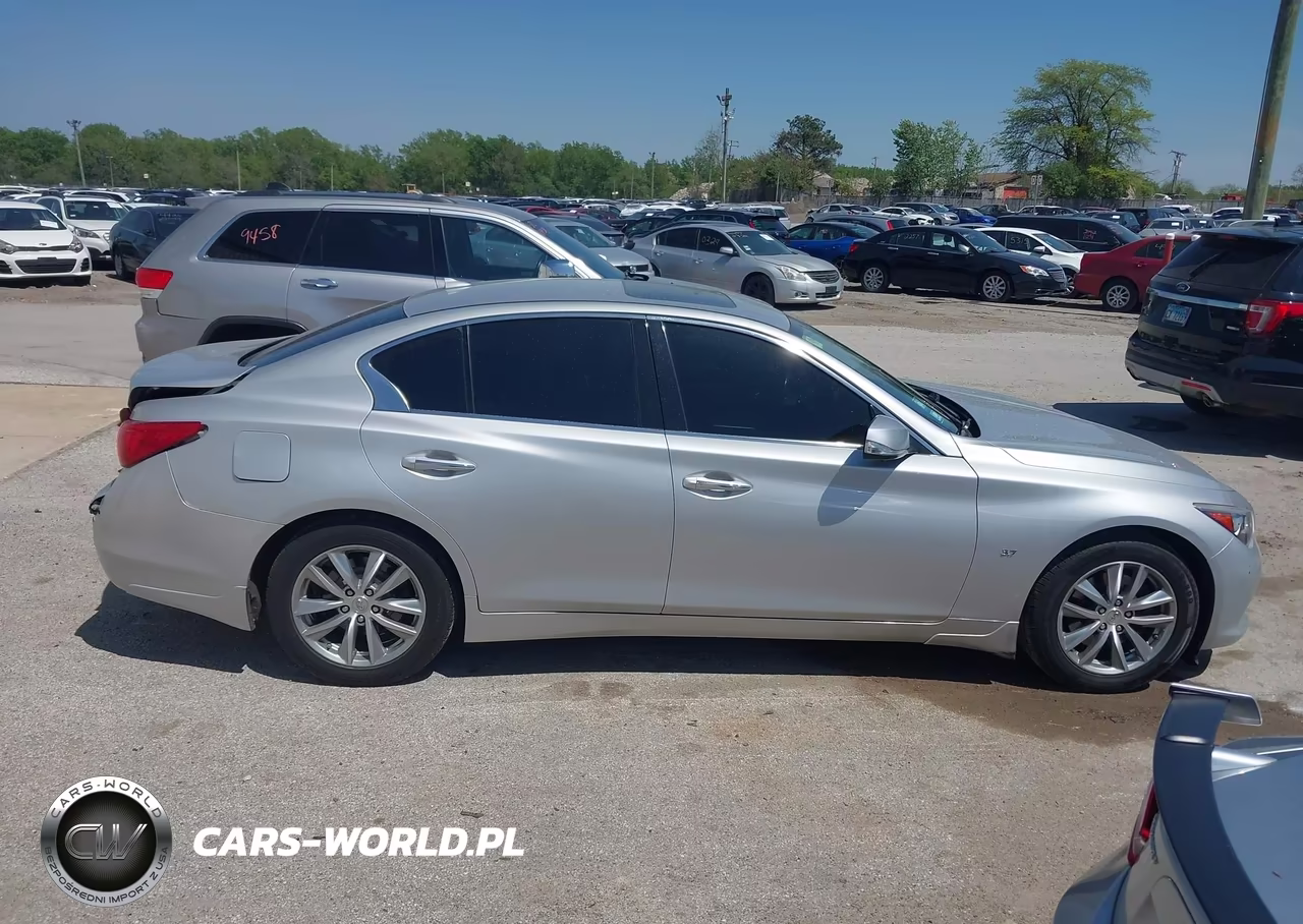 2015 Infiniti Q50 Premium VIN:JN1BV7AR5FM399542 - 13