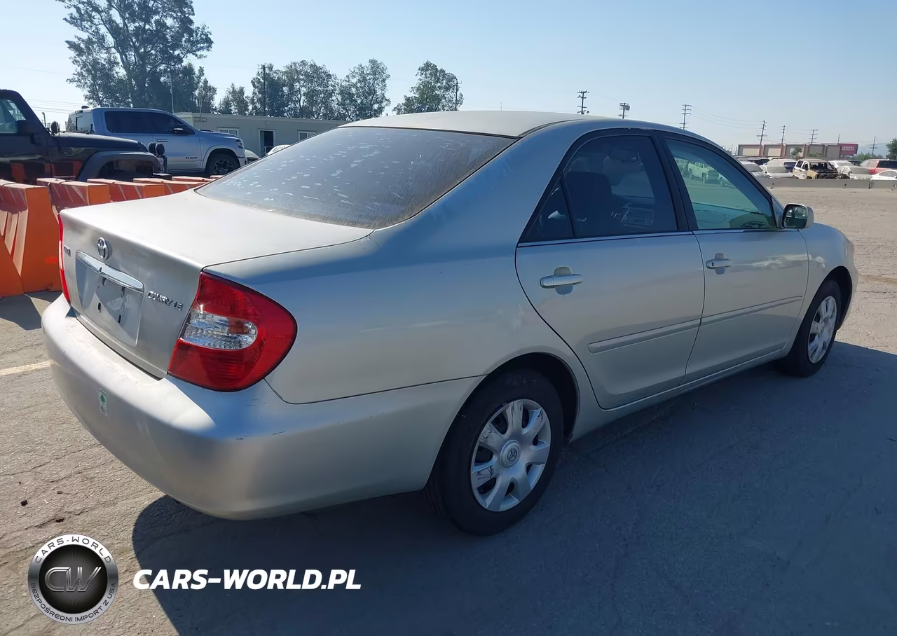 2003 Toyota Camry Le VIN:4T1BE32K83U176703 - 4