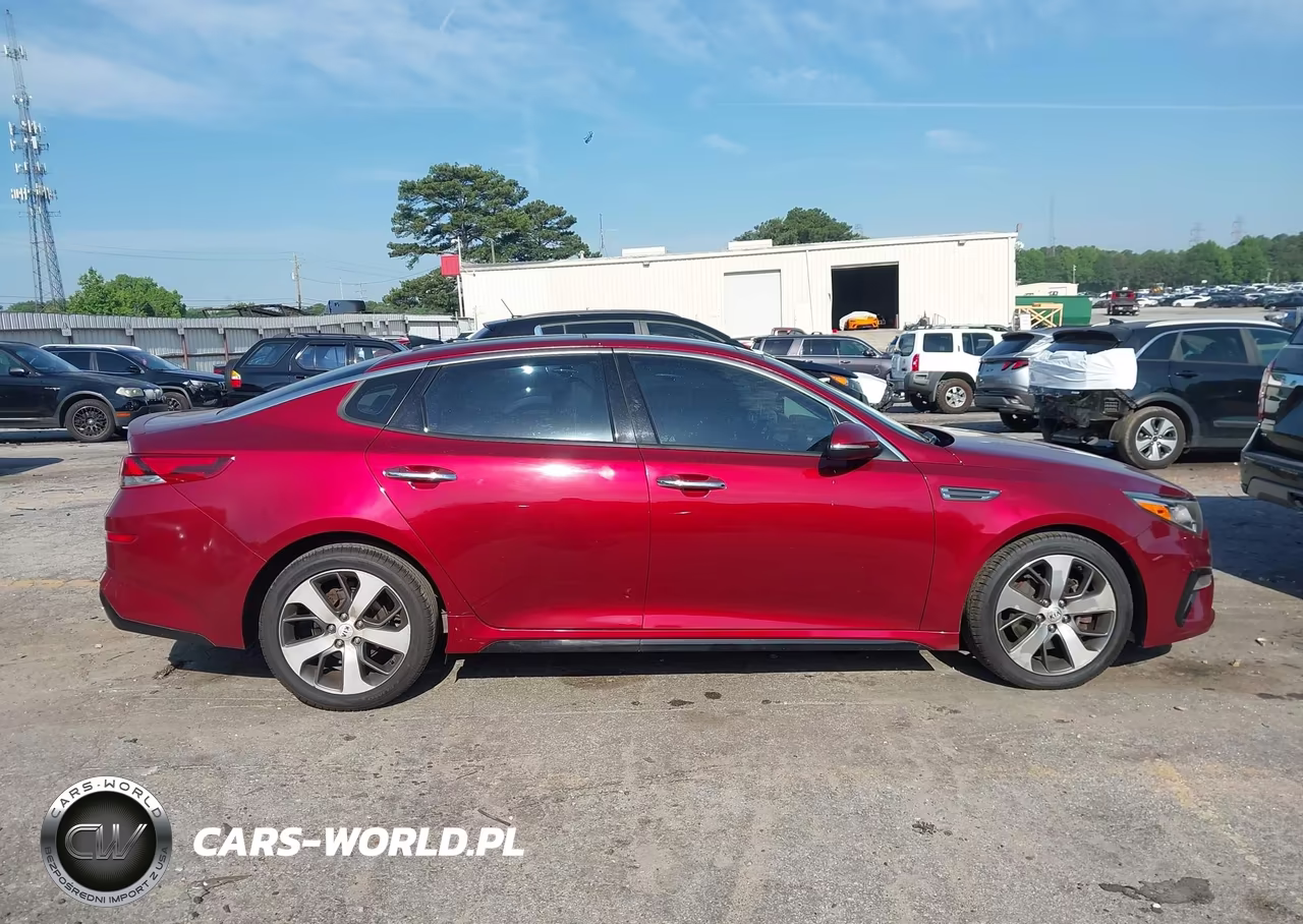 2019 Kia Optima S VIN:5XXGT4L33KG291016 - 13