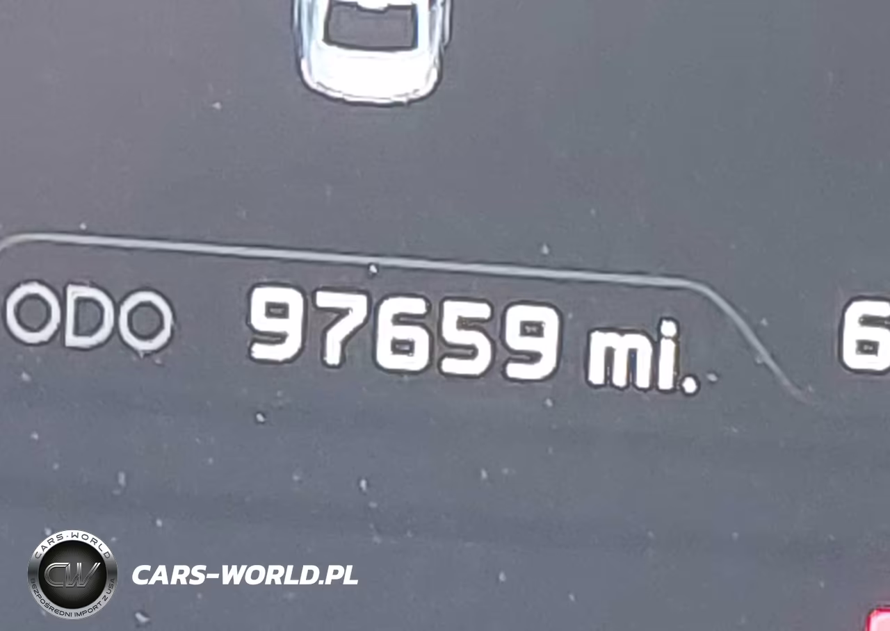 2015 Kia Cadenza Premium VIN:KNALN4D79F5176275 - 15