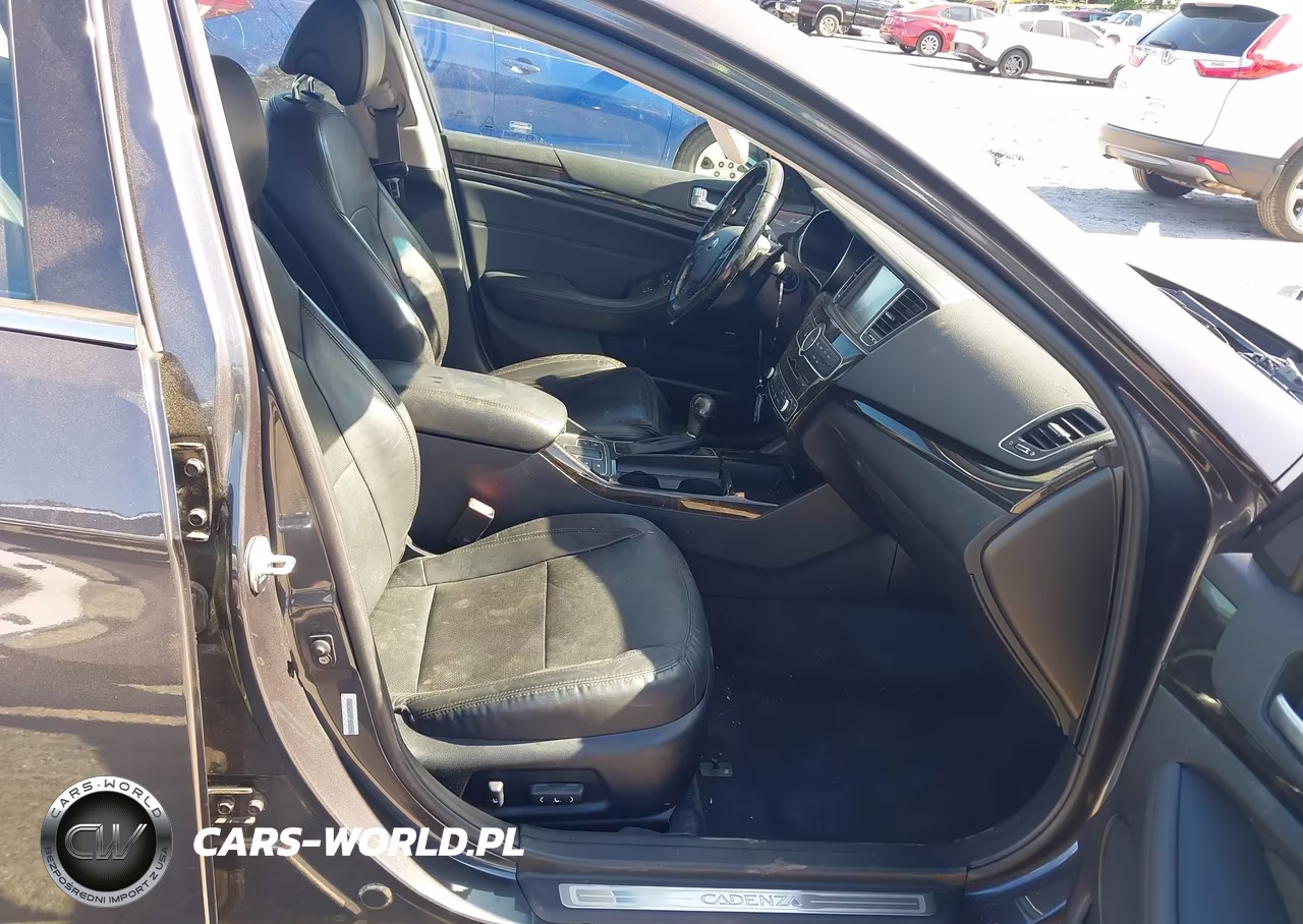 2015 Kia Cadenza Premium VIN:KNALN4D79F5176275 - 5