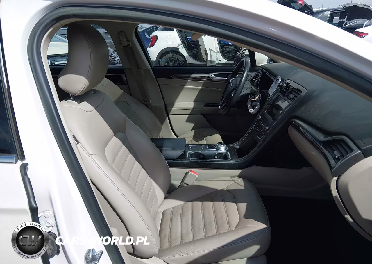 2018 Ford Fusion Se VIN:3FA6P0HD4JR160130 - 5