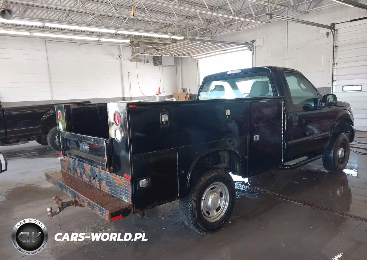 2016 Ford F-250 Xl VIN:1FDBF2B66GEC87826 - 4