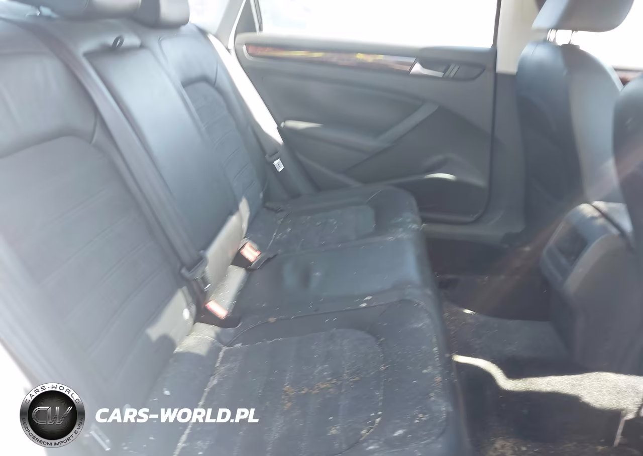 2012 Volkswagen Passat 2.0L Tdi Sel Premium VIN:1VWCN7A32CC025269 - 8
