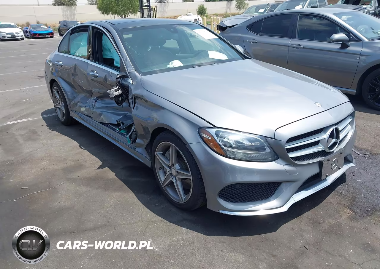 2016 Mercedes-Benz C 300 Sport – zdjęcie 1 z 17