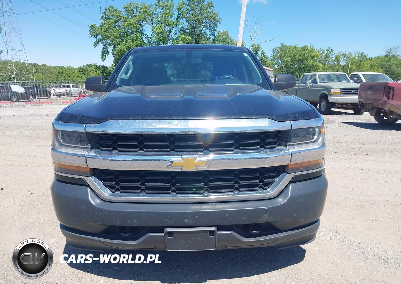 2018 Chevrolet Silverado 1500 Wt VIN:3GCUKNEH8JG140530 - 12