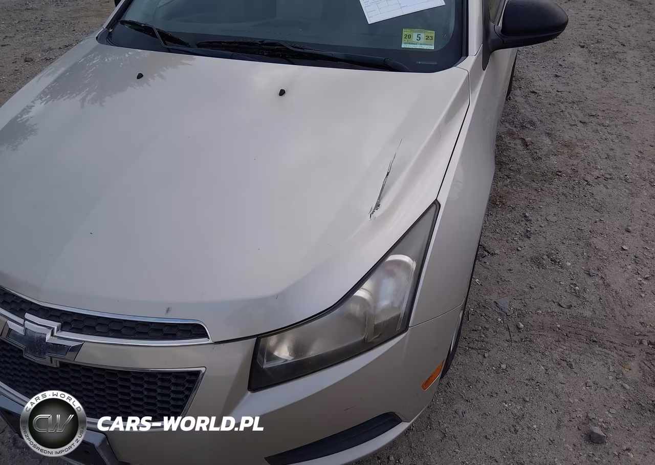2014 Chevrolet Cruze Ls Auto VIN:1G1PA5SG0E7207465 - 6