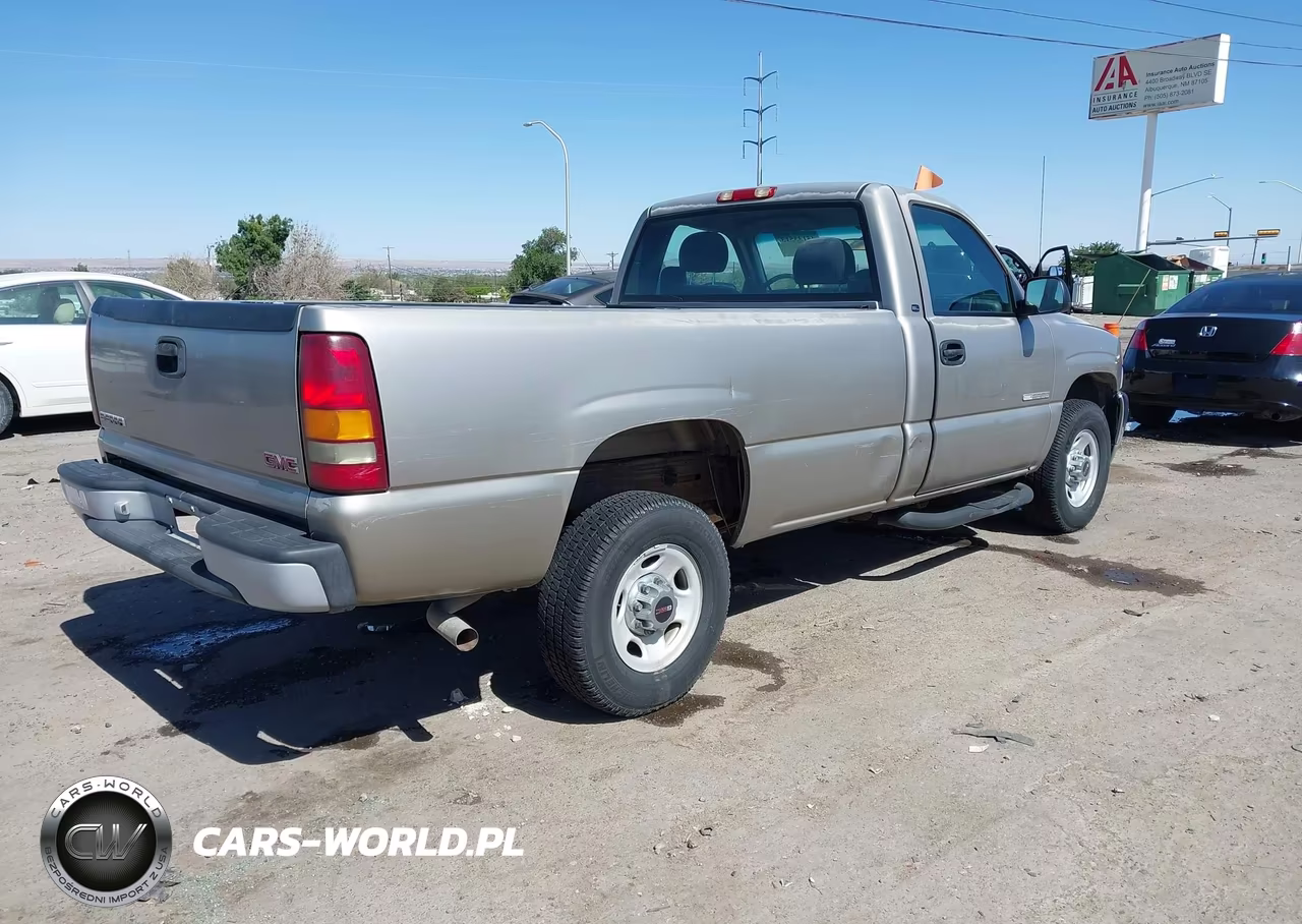 2000 GMC Sierra 2500 Sl VIN:1GTFC24T4YE131447 - 4