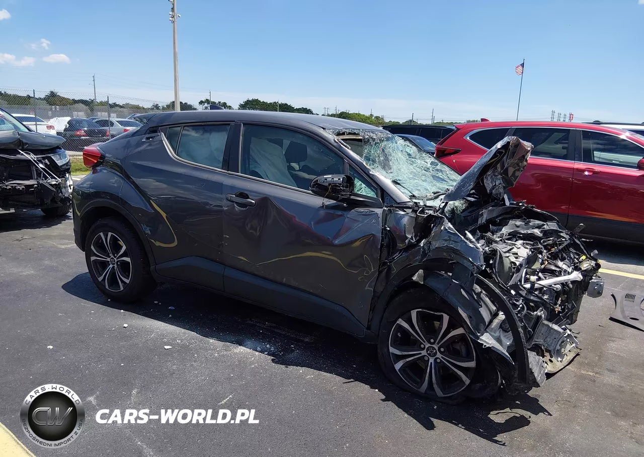 2019 Toyota C-Hr Le – zdjęcie 1 z 16