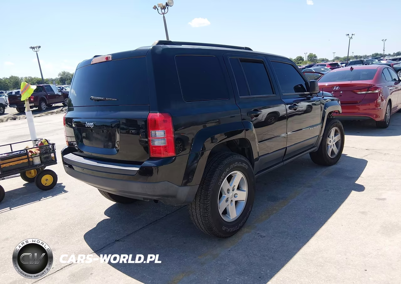 2014 Jeep Patriot Sport VIN:1C4NJPBA0ED618615 - 4