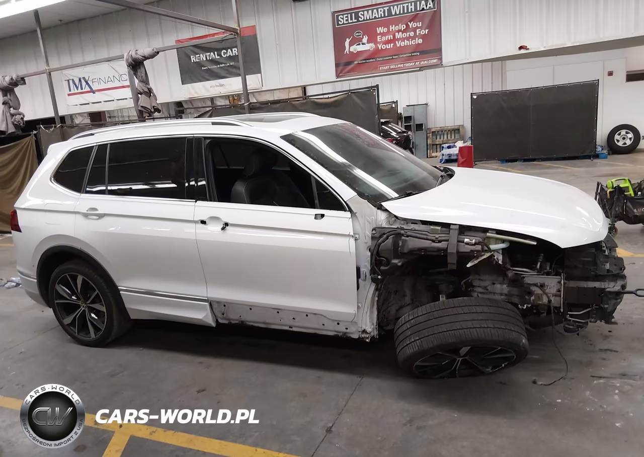 2022 Volkswagen Tiguan 2.0T Sel R-Line VIN:3VV4B7AX1NM050475 - 13