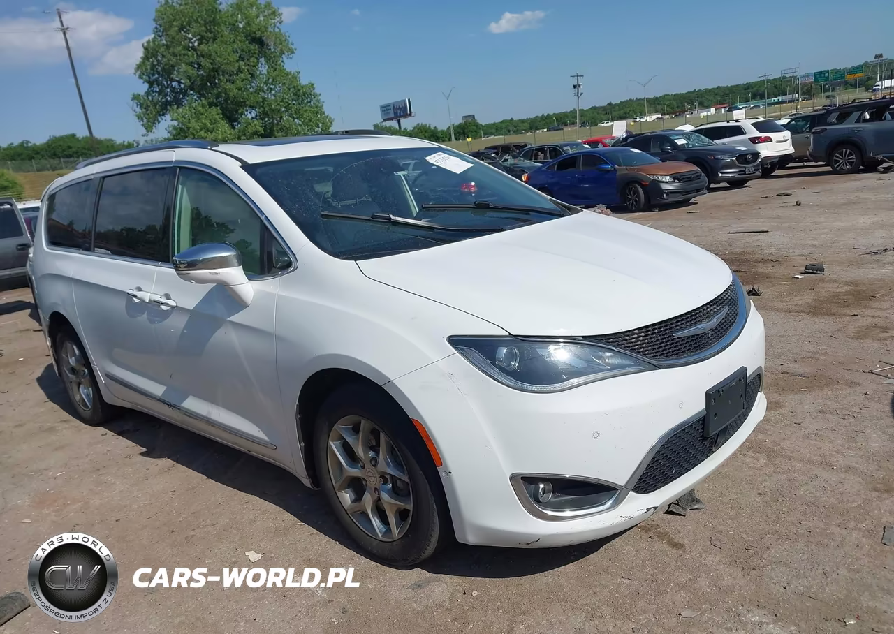 2018 Chrysler Pacifica Limited – zdjęcie 1 z 17