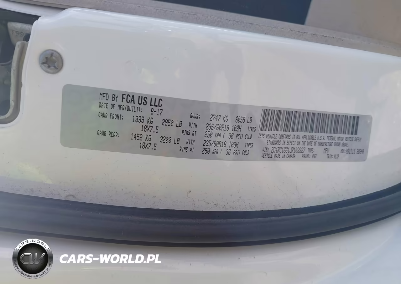 2018 Chrysler Pacifica Limited VIN:2C4RC1GG1JR103927 - 9