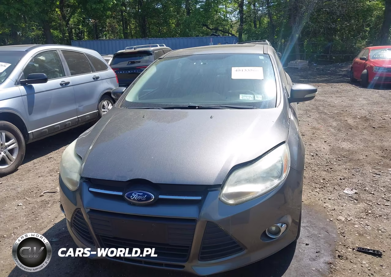 2014 Ford Focus Se VIN:1FADP3F22EL417137 - 6