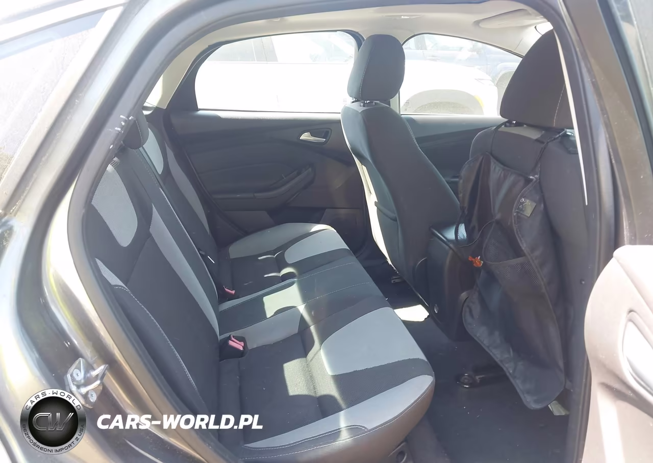 2014 Ford Focus Se VIN:1FADP3F22EL417137 - 8