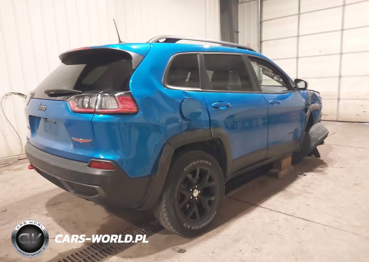 2020 Jeep Cherokee Trailhawk 4X4 VIN:1C4PJMBX8LD628768 - 4