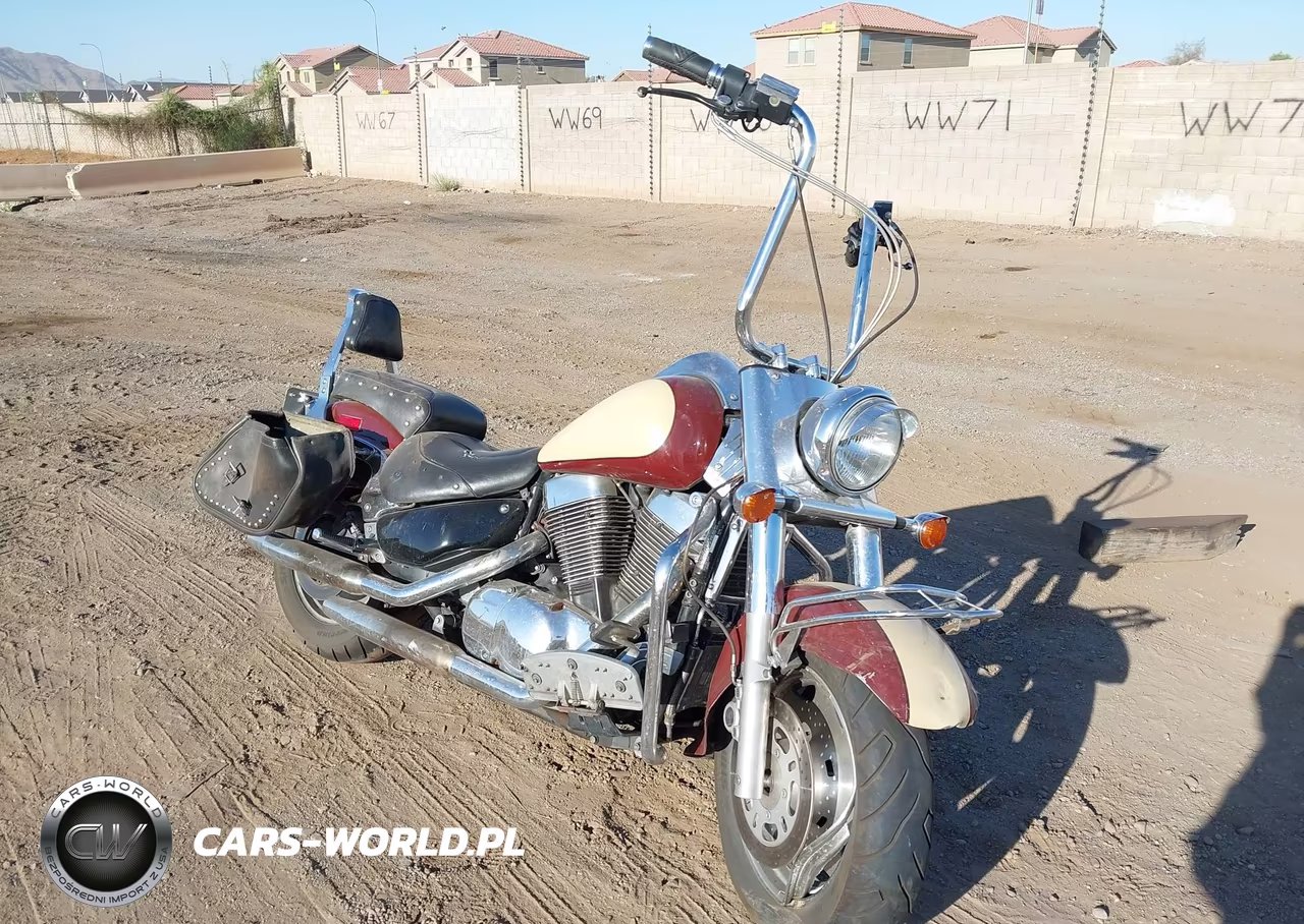 1998 Suzuki Vl1500