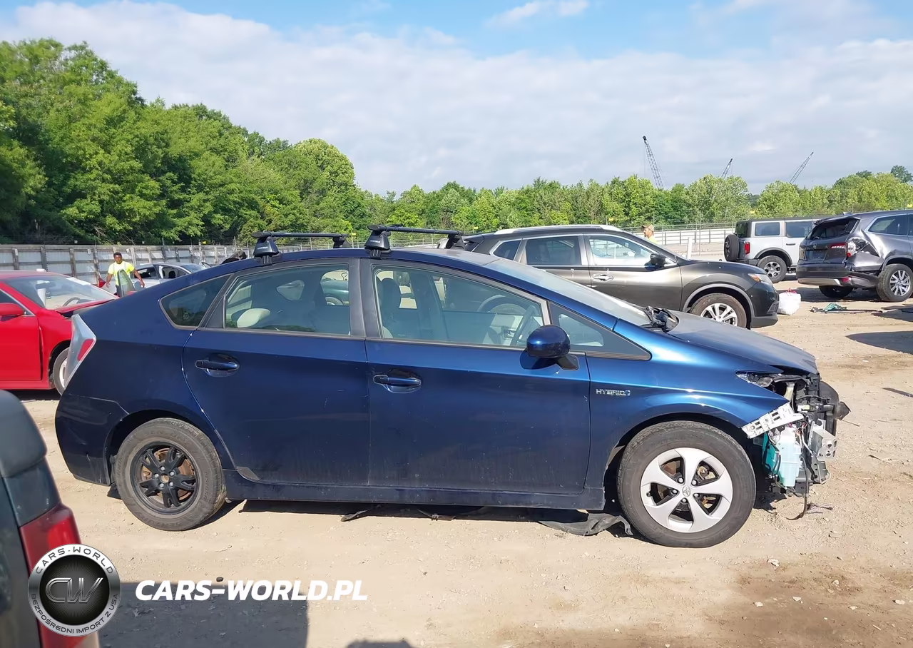 2014 Toyota Prius Two VIN:JTDKN3DU2E0389241 - 14
