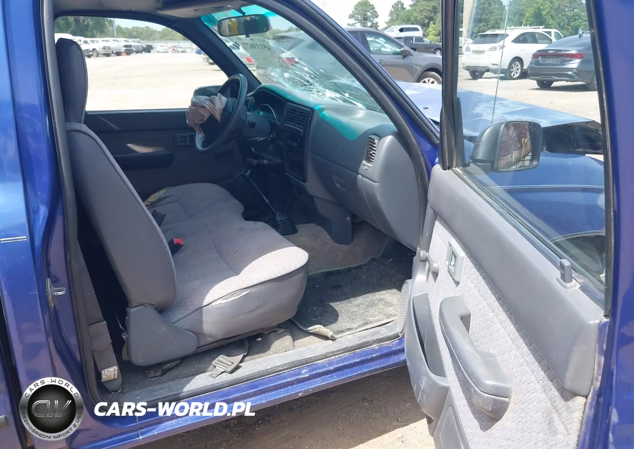 1996 Toyota Tacoma VIN:4TANL42N3TZ100392 - 5