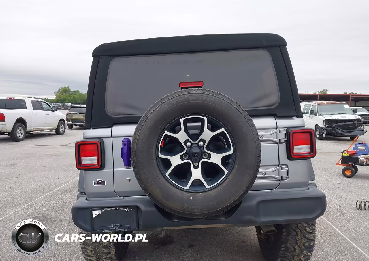 2018 Jeep Wrangler Unlimited Sport VIN:1C4HJXDG2JW105217 - 17