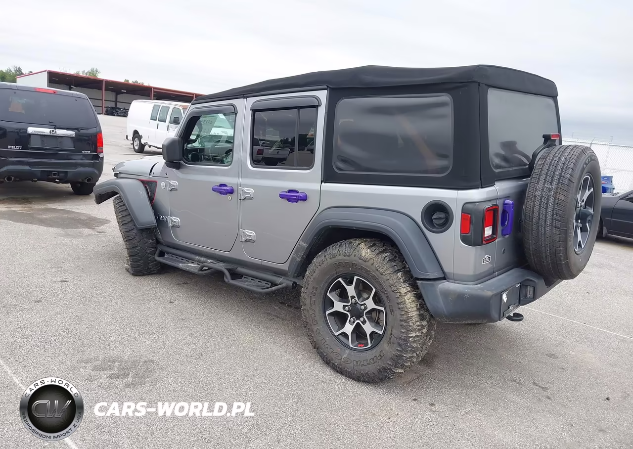 2018 Jeep Wrangler Unlimited Sport VIN:1C4HJXDG2JW105217 - 3