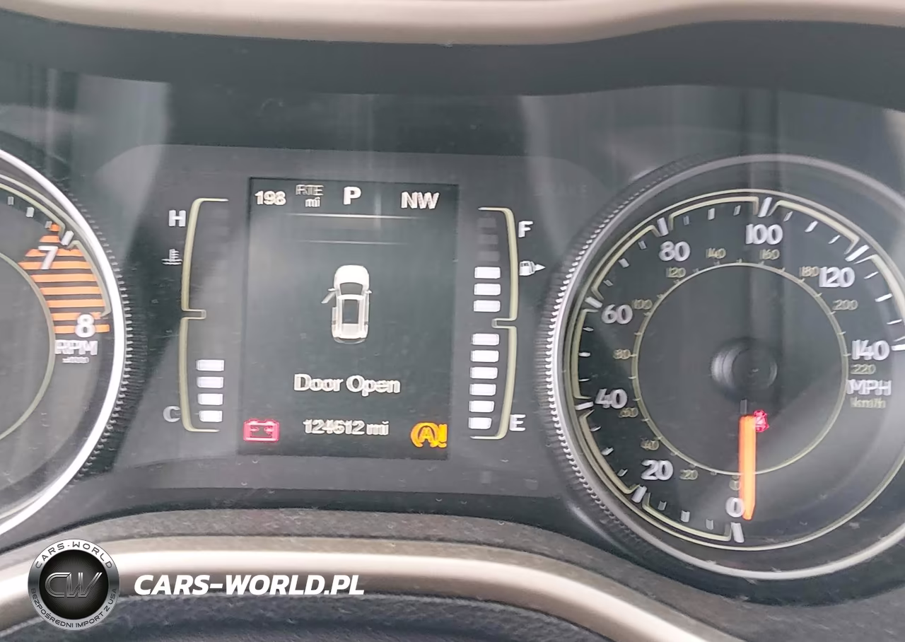 2016 Jeep Cherokee Latitude VIN:1C4PJLCS2GW106807 - 7