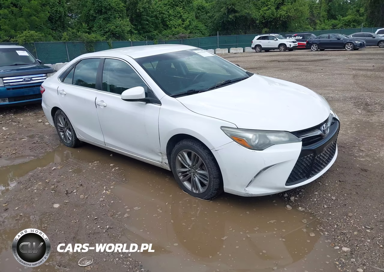 Główne zdjęcie 2016 Toyota Camry Se