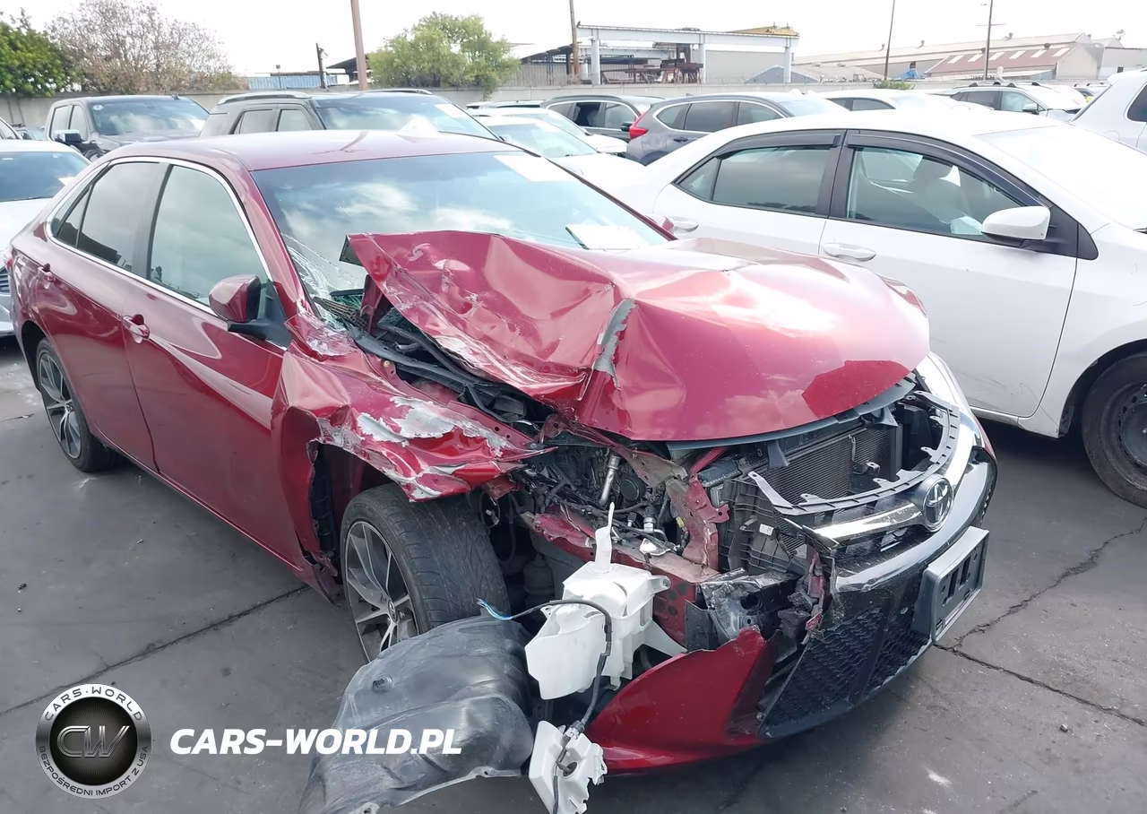 2015 Toyota Camry Xse