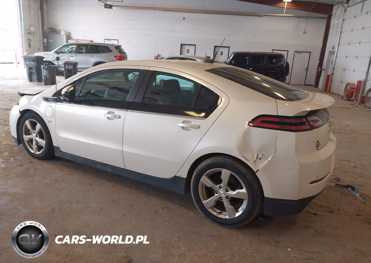 2013 Chevrolet Volt VIN:1G1RD6E47DU116961 - 3