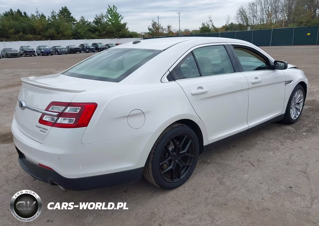 2013 Ford Taurus Limited VIN:1FAHP2F92DG171819 - 4