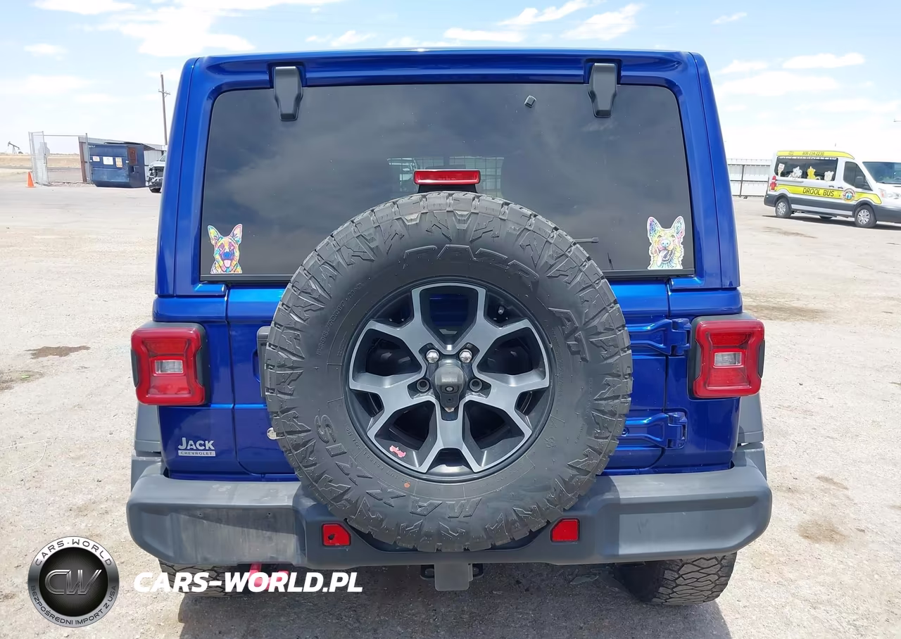 2019 Jeep Wrangler Unlimited Rubicon 4X4 VIN:1C4HJXFNXKW540371 - 15