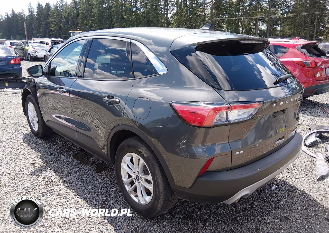 2020 Ford Escape Se VIN:1FMCU9G63LUB94404 - 3