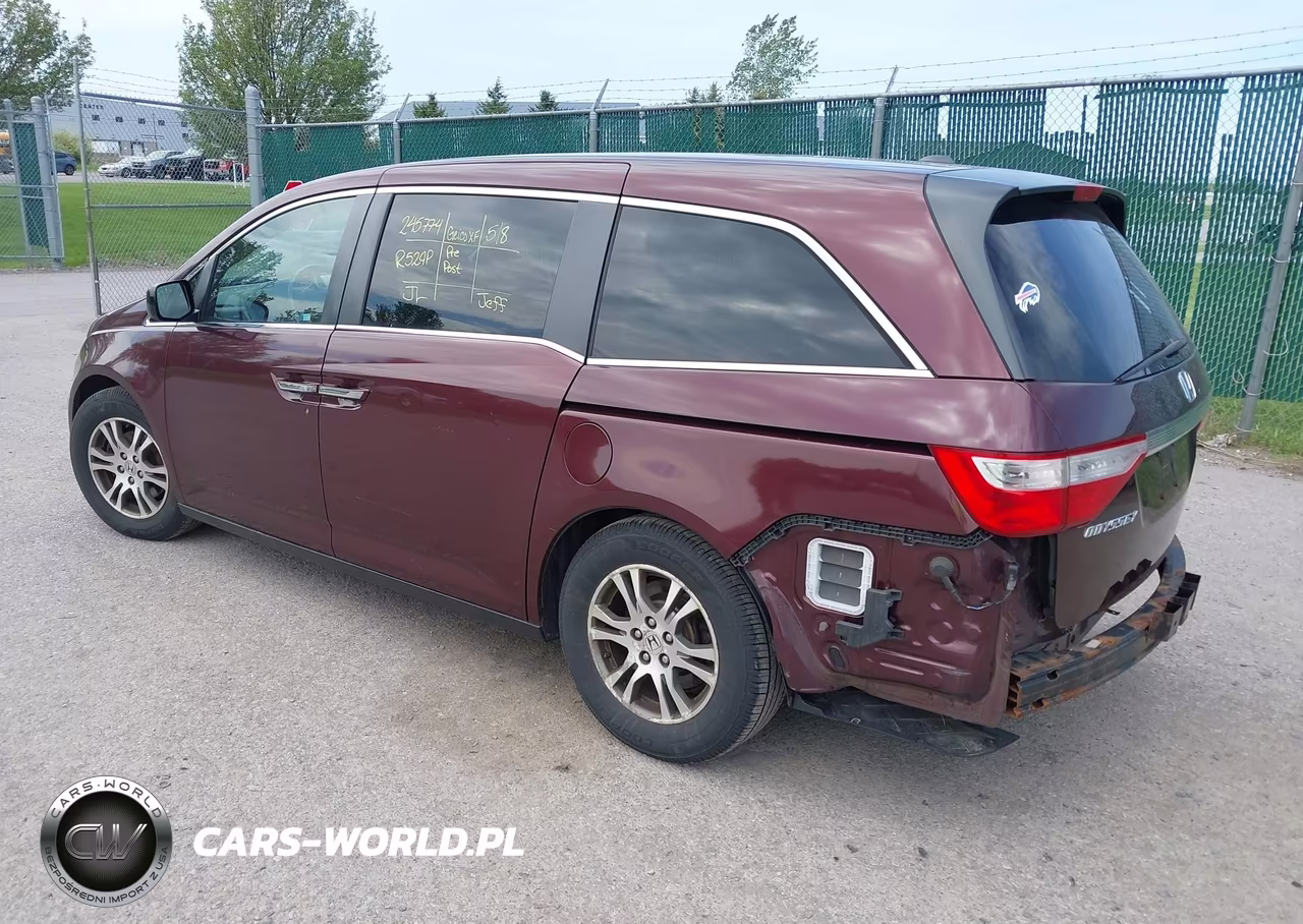 2013 Honda Odyssey Ex-L VIN:5FNRL5H65DB007599 - 3