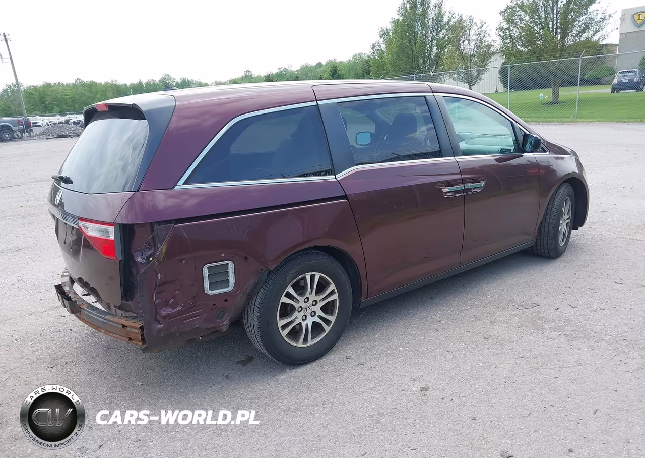 2013 Honda Odyssey Ex-L VIN:5FNRL5H65DB007599 - 4