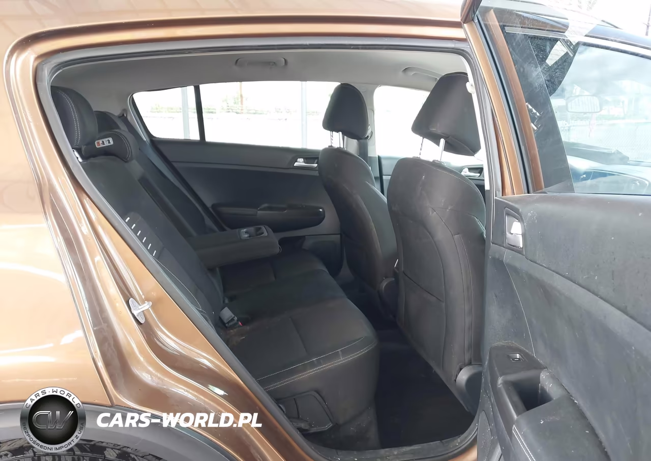 2017 Kia Sportage Lx VIN:KNDPMCAC9H7240034 - 8