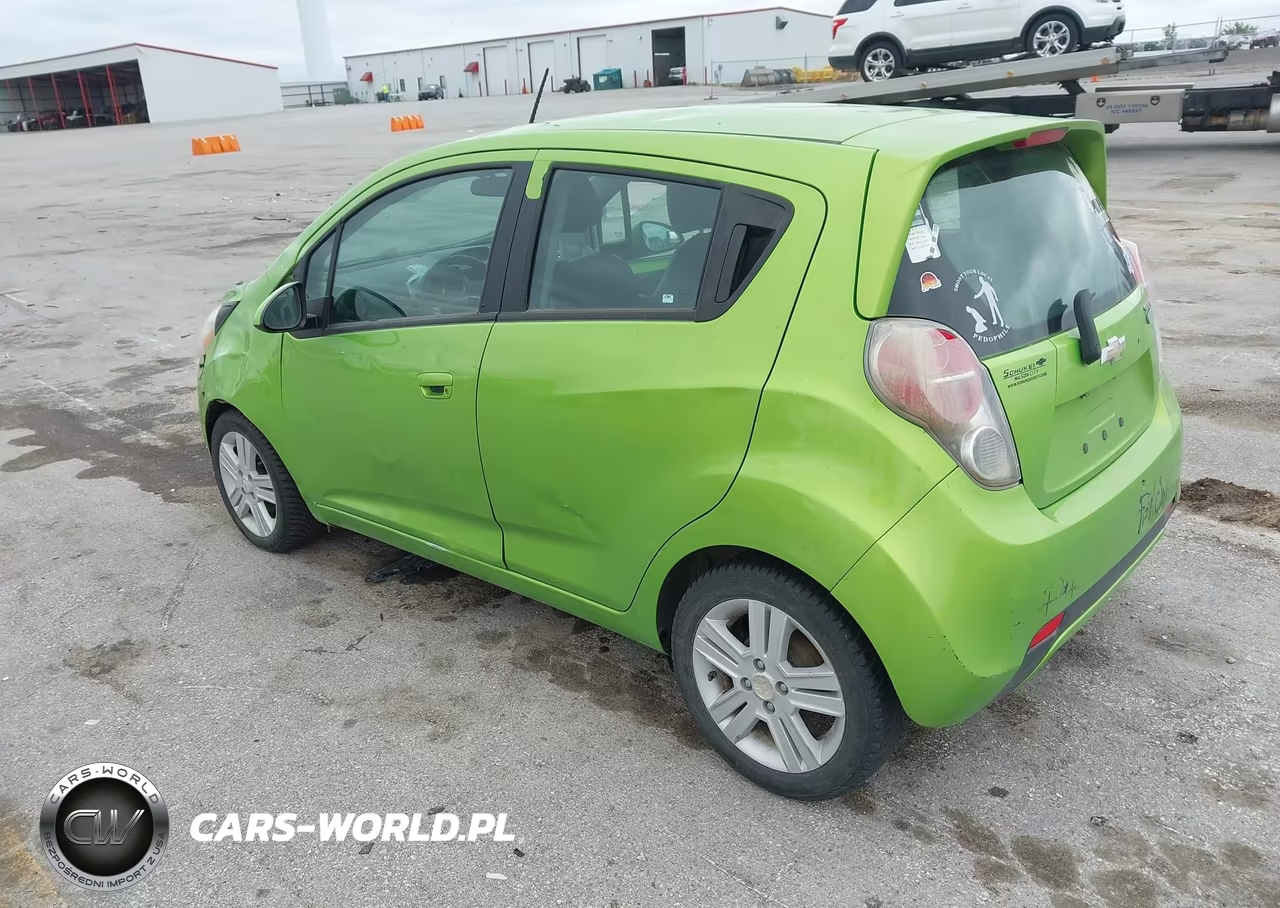 2015 Chevrolet Spark 1Lt Cvt VIN:KL8CD6S92FC786643 - 3