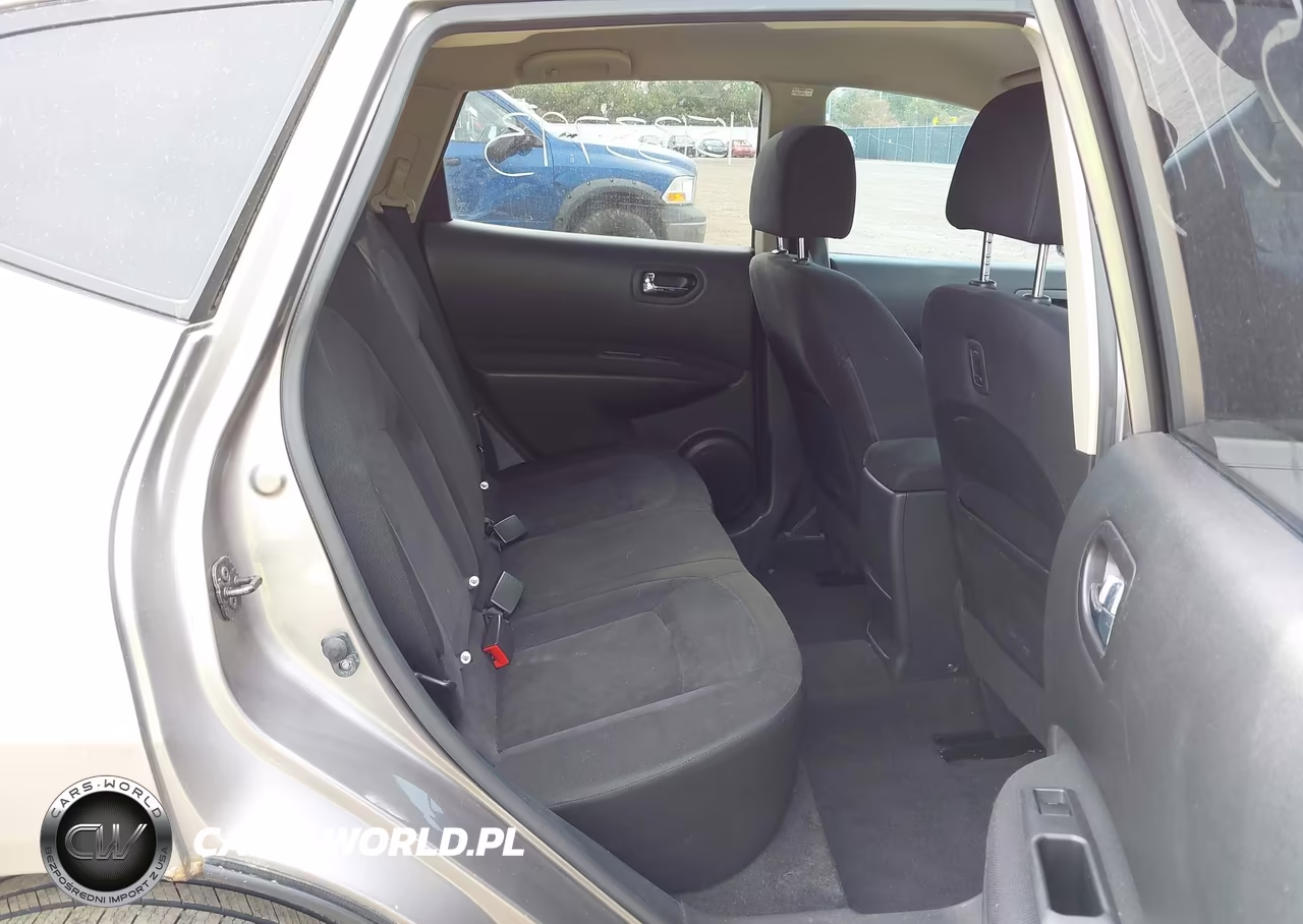 2010 Nissan Rogue S Krom Edition VIN:JN8AS5MV7AW119796 - 8
