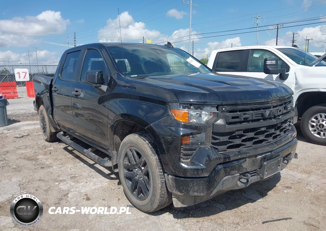 2023 Chevrolet Silverado 1500 2Wd Short Bed Custom – zdjęcie 1 z 19