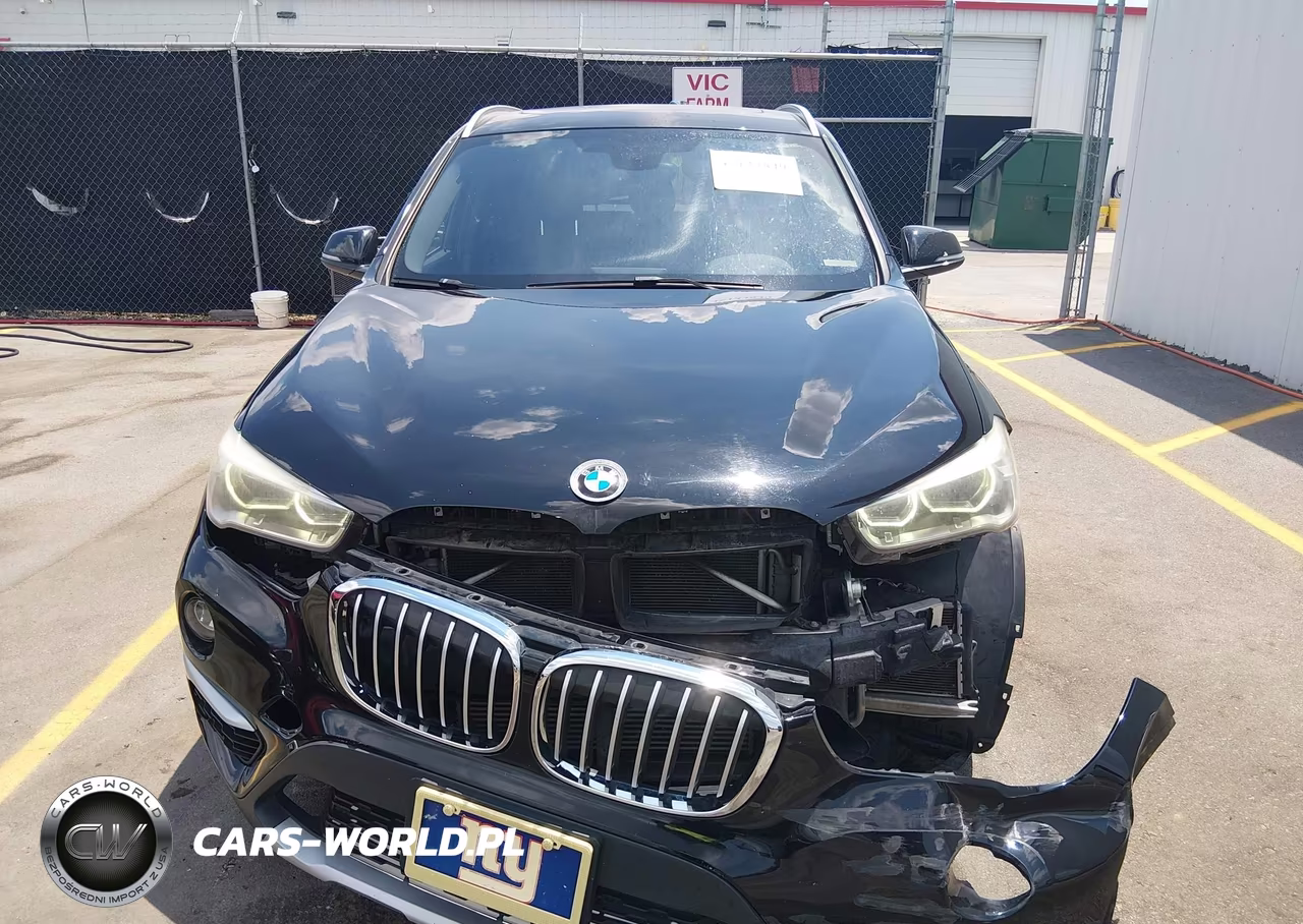 2018 BMW X1 xDrive28I VIN:WBXHT3C33J5L28621 - 12