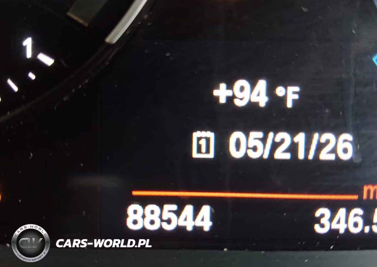 2018 BMW X1 xDrive28I VIN:WBXHT3C33J5L28621 - 15