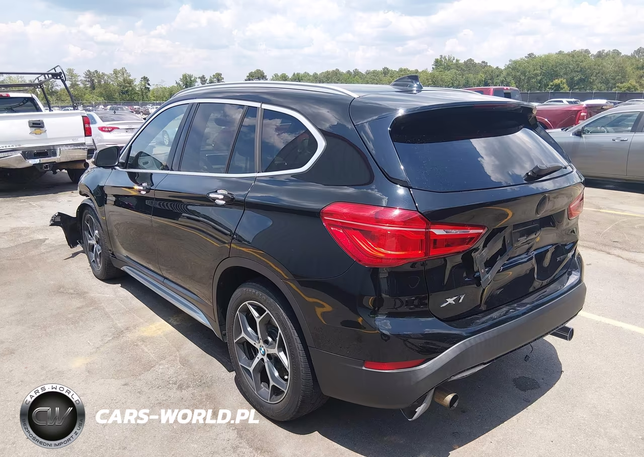 2018 BMW X1 xDrive28I VIN:WBXHT3C33J5L28621 - 3