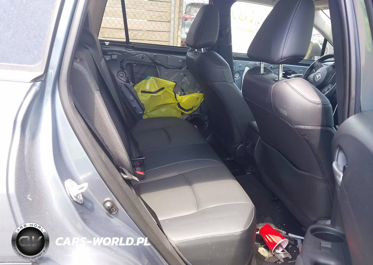 2022 Toyota Corolla Cross Xle VIN:7MUDAABG4NV033186 - 8