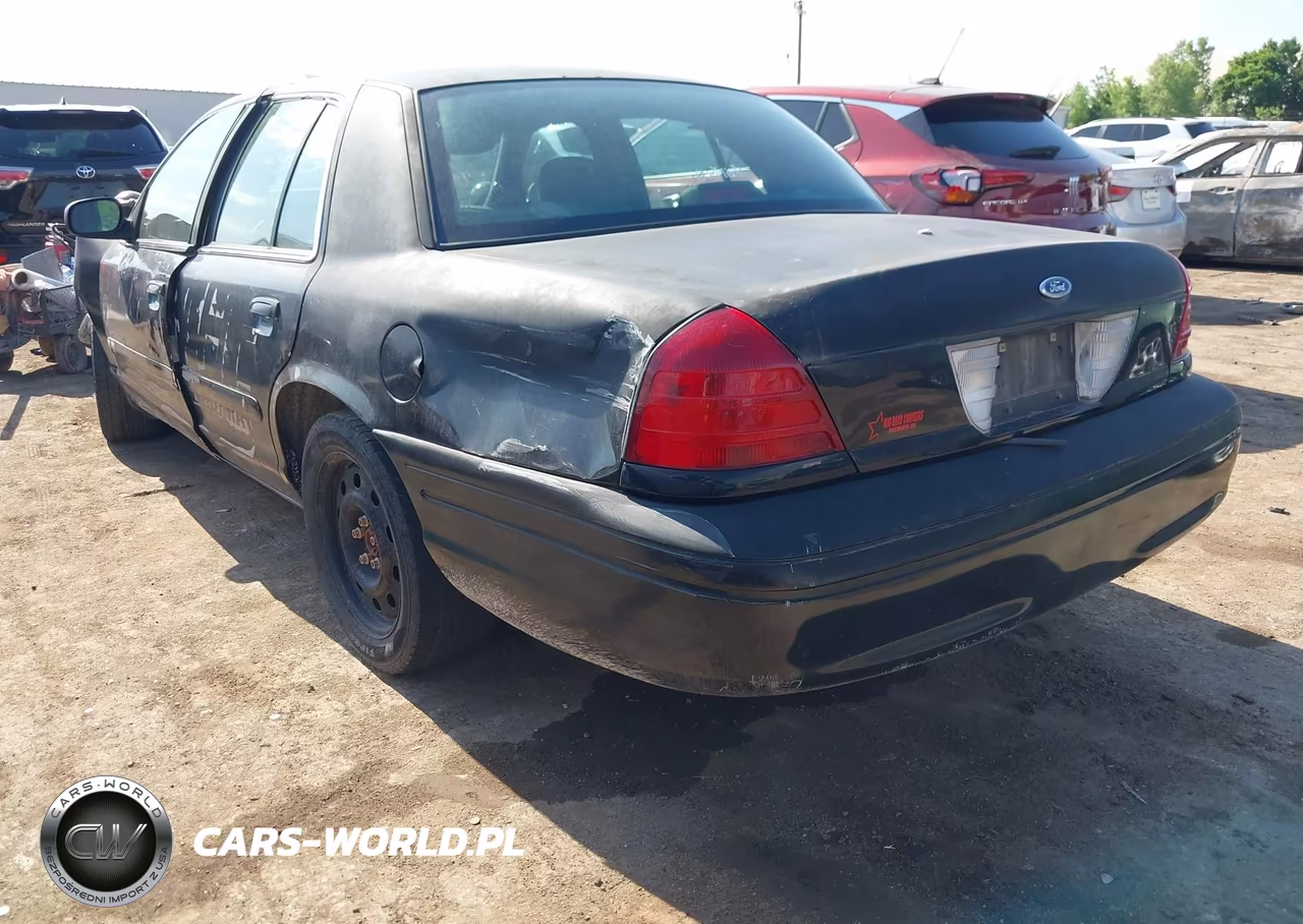 2008 Ford Crown Victoria Police-Police Interceptor VIN:2FAFP71V88X139000 - 3