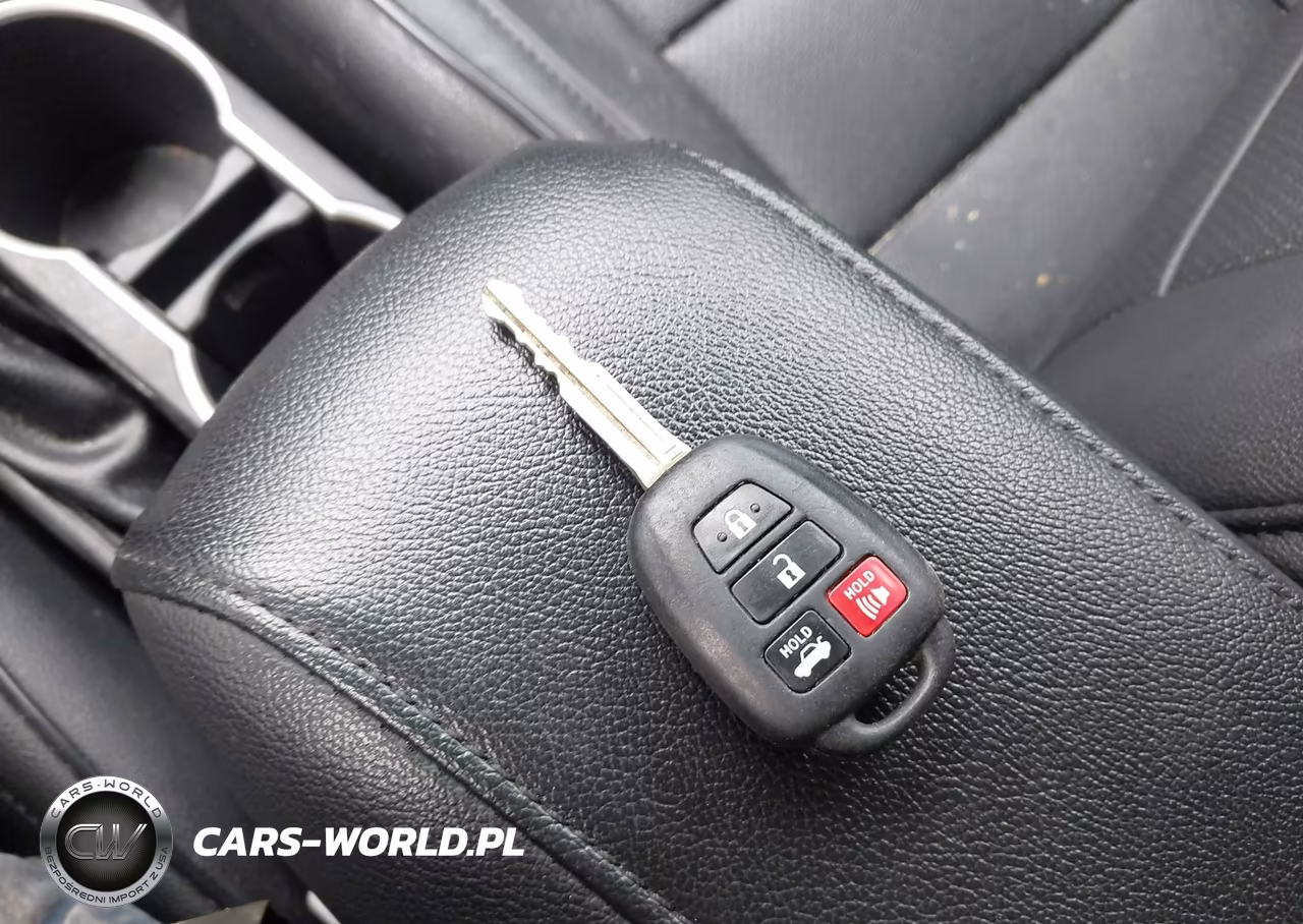2016 Toyota Corolla Le VIN:2T1BURHE8GC594077 - 11